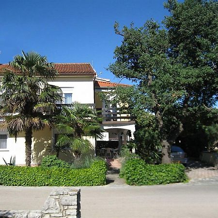 Apartments Barbara 罗维尼 外观 照片