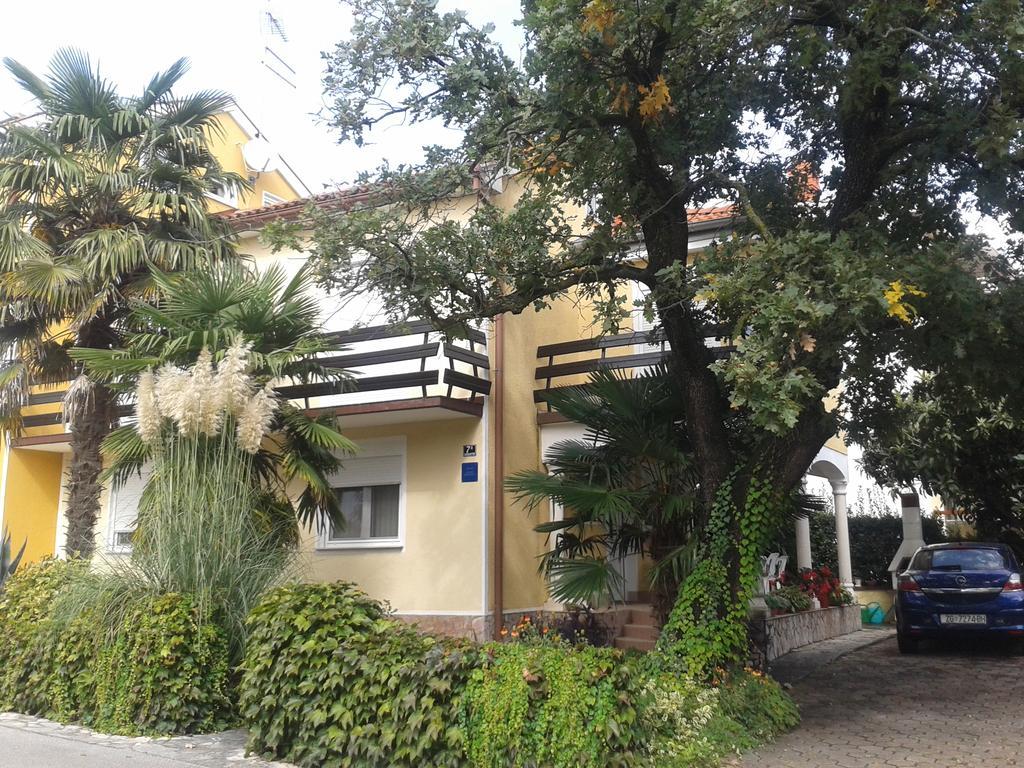 Apartments Barbara 罗维尼 外观 照片