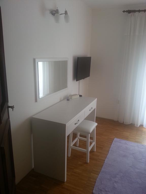 Apartments Barbara 罗维尼 外观 照片