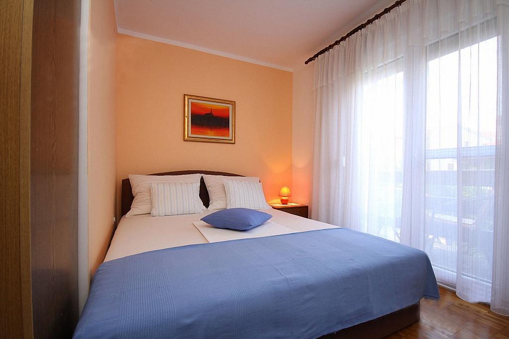 Apartments Barbara 罗维尼 外观 照片