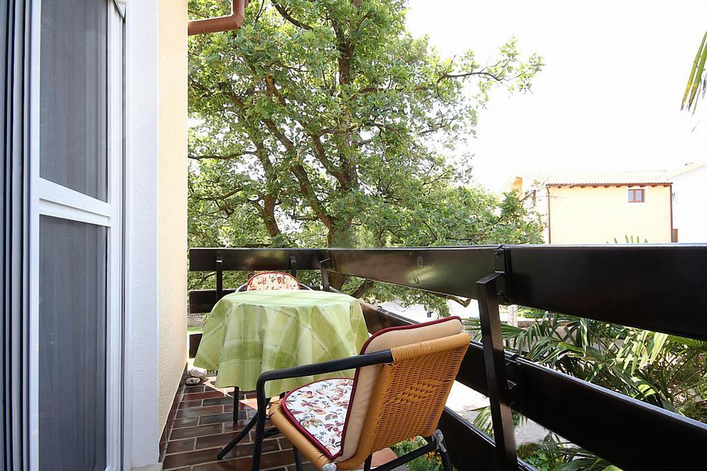Apartments Barbara 罗维尼 外观 照片